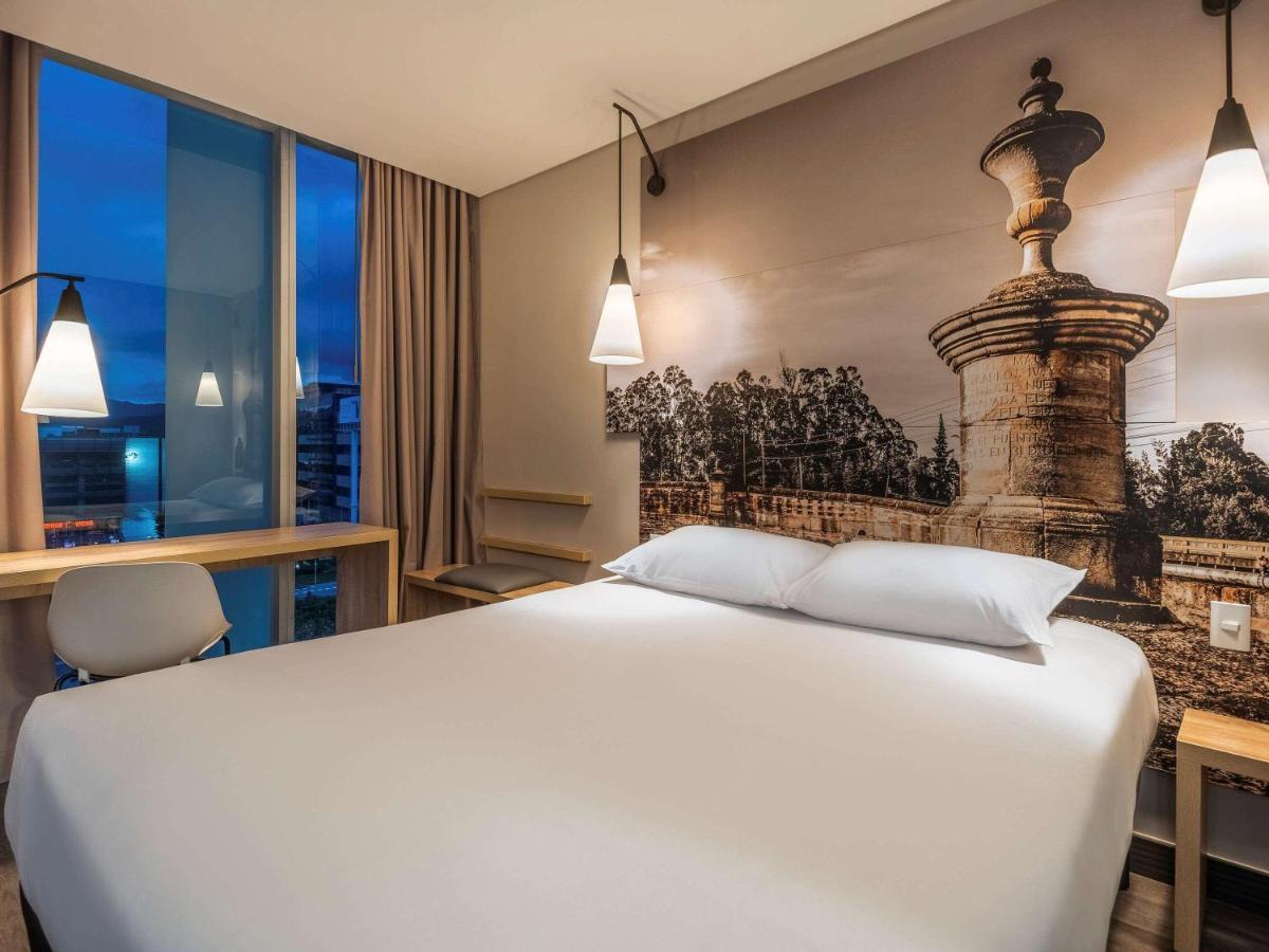 Ibis Chia Hotell Eksteriør bilde