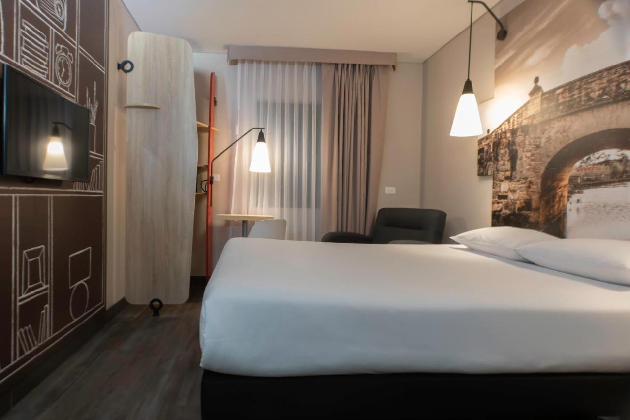 Ibis Chia Hotell Eksteriør bilde