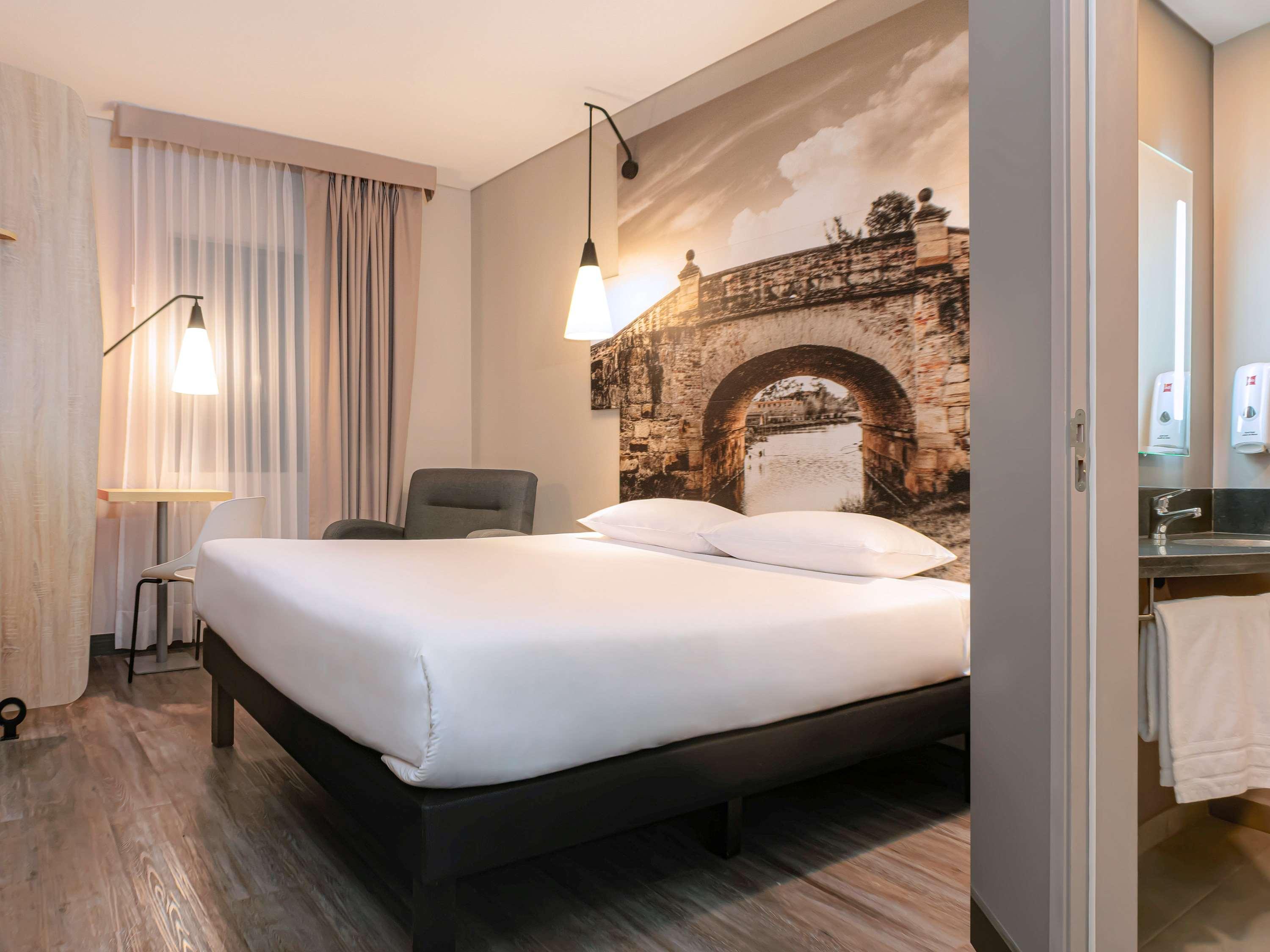 Ibis Chia Hotell Eksteriør bilde